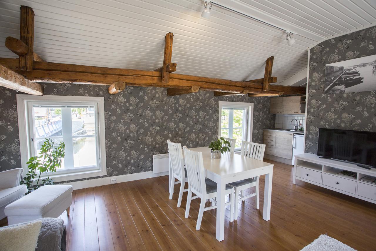 Hotelli Aittaranta Nystad Exteriör bild